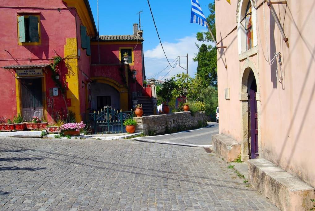 Yangos Traditional Home Kouramádes Екстериор снимка