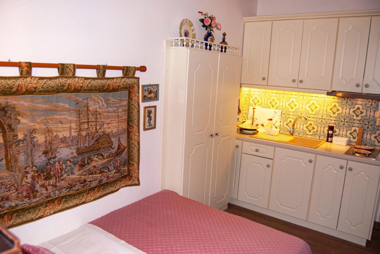 Yangos Traditional Home Kouramádes Екстериор снимка