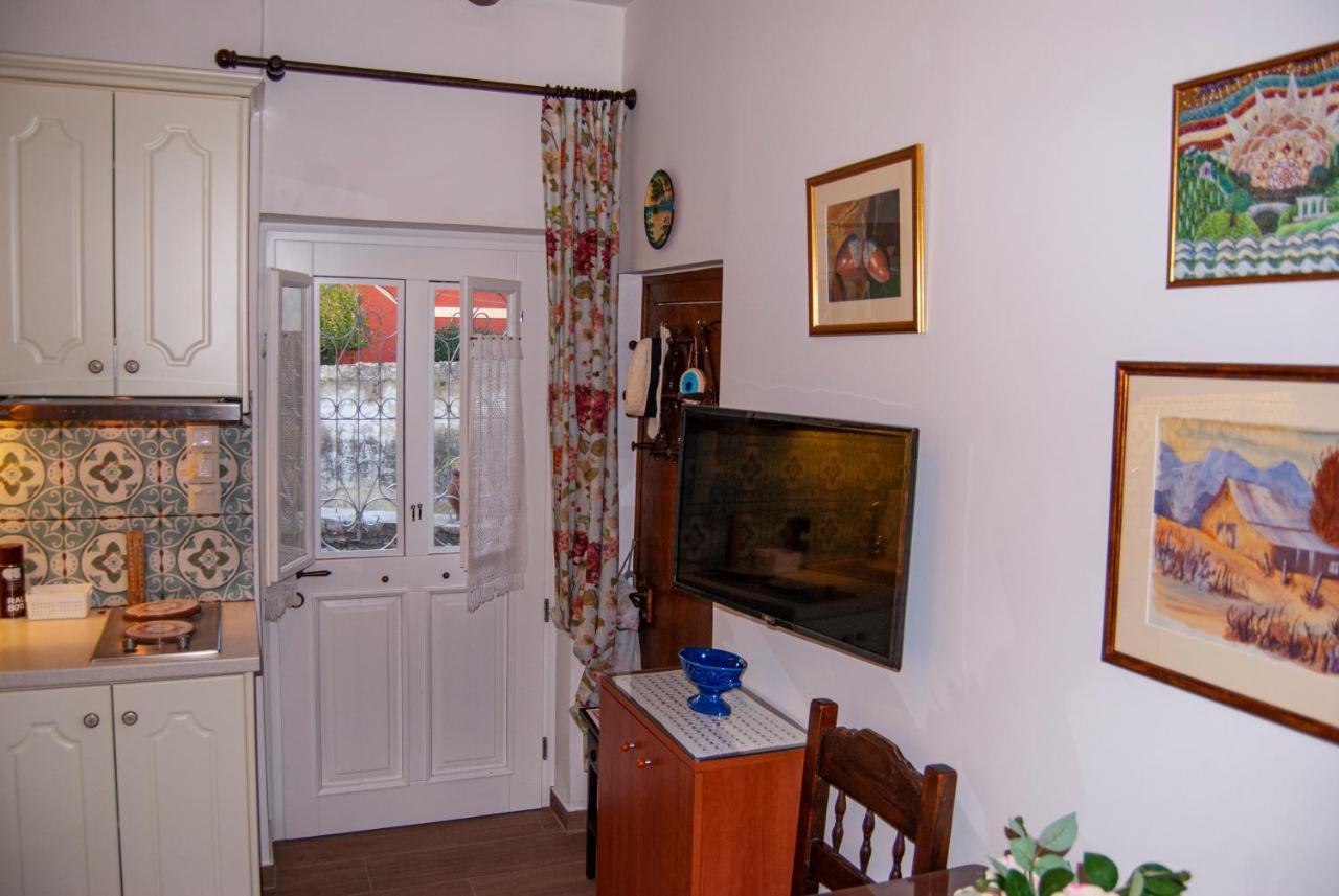 Yangos Traditional Home Kouramádes Екстериор снимка